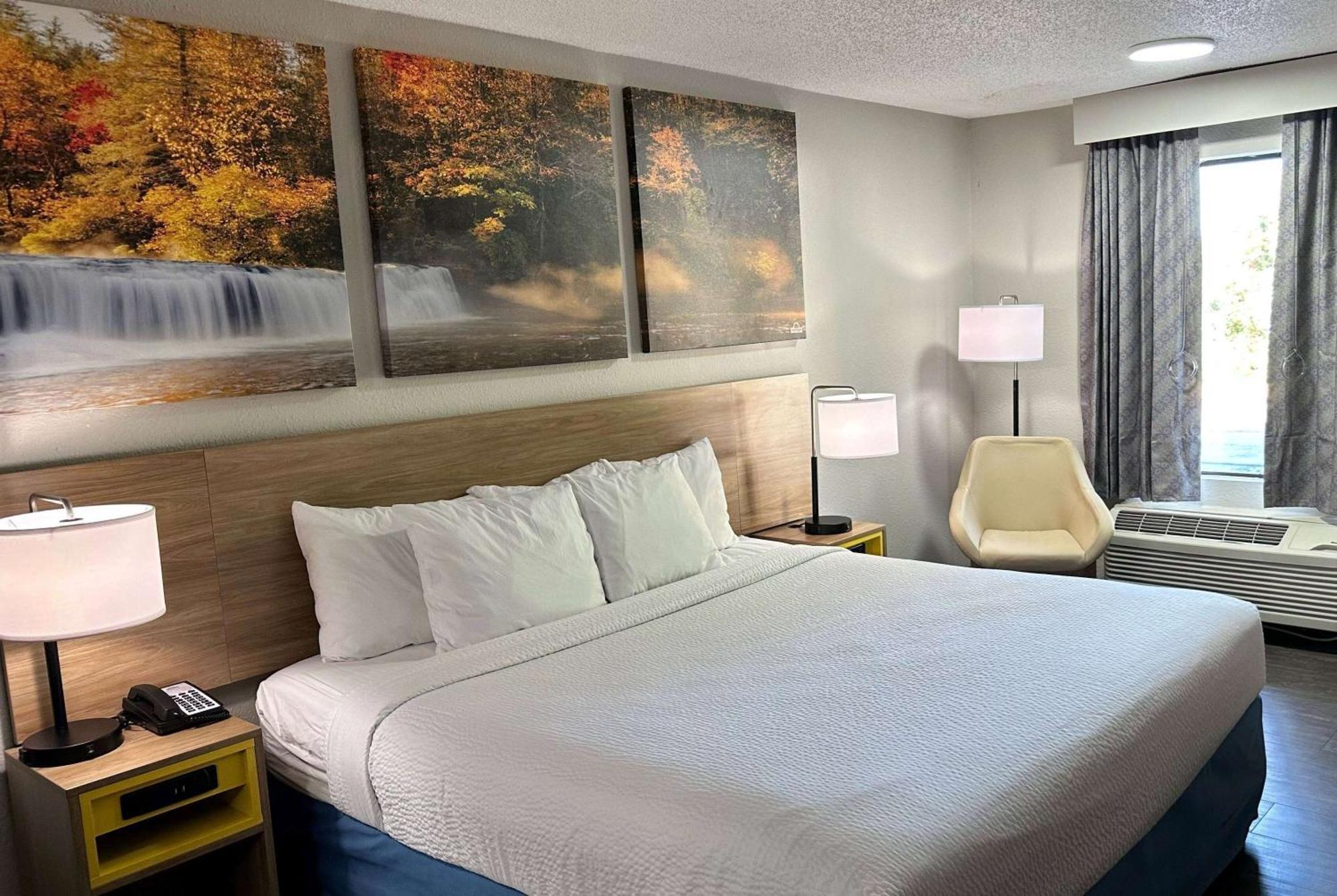 Days Inn By Wyndham Columbia Ne Fort Jackson Kültér fotó